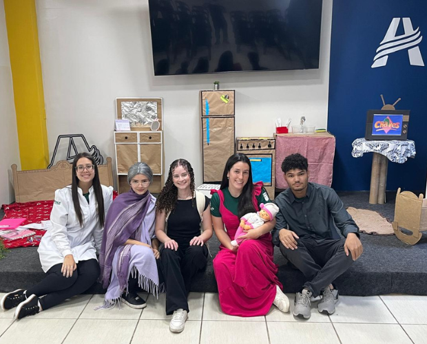 Alunos de Fisioterapia da Univs realizam atividade acadmica no Colgio Adventista